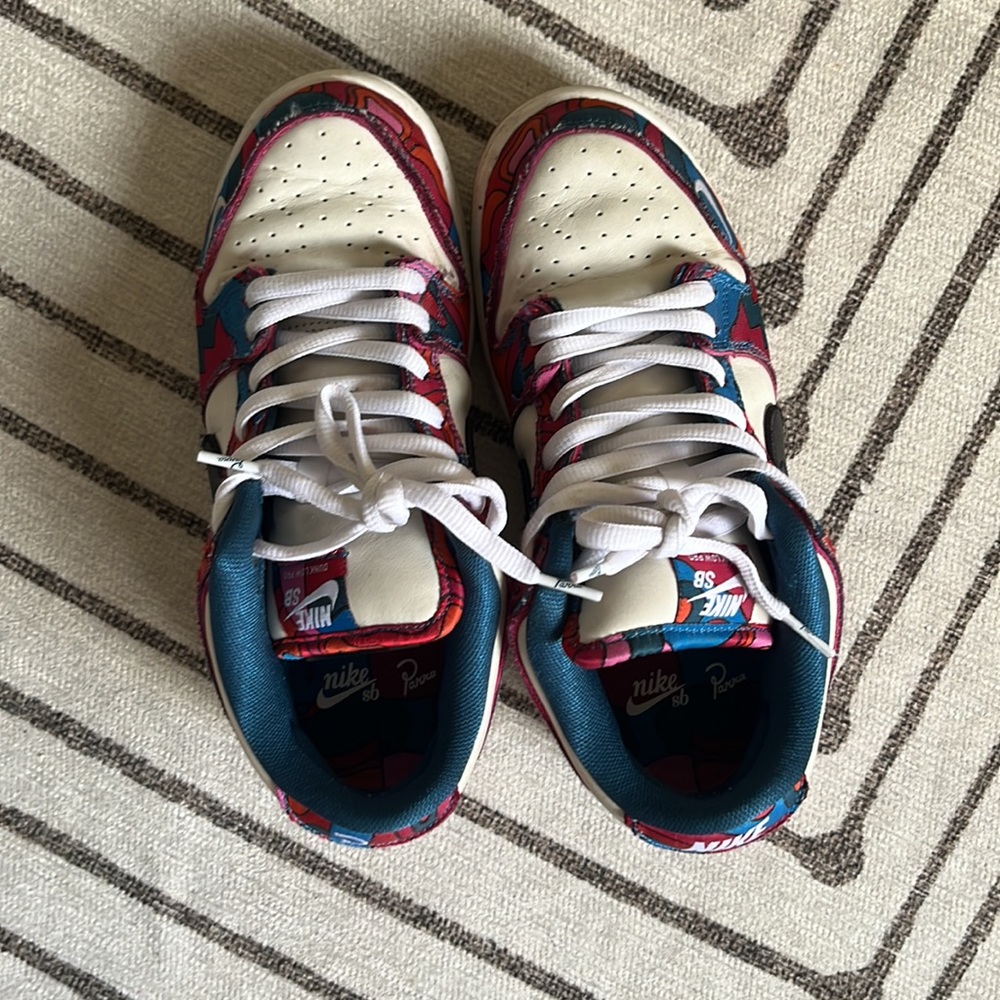 Authentic Parra Dunks - Picture 3 of 5